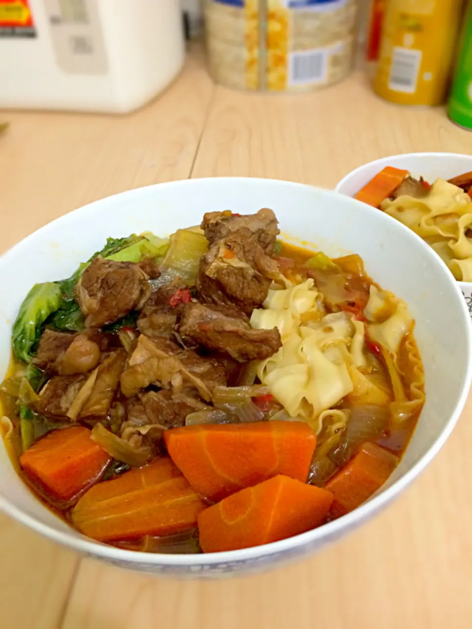 Chinese beef noodles 紅燒牛肉麵|Fiona Chian-Ru Linさん