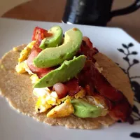 Snapdishの料理写真:Low-carb Breakfast Taco|Anna Pazさん