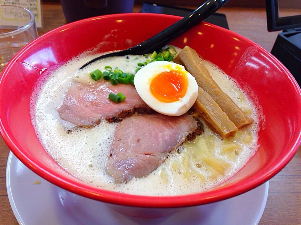 濁とん塩ラーメン大盛り|kutsuna ippeiさん