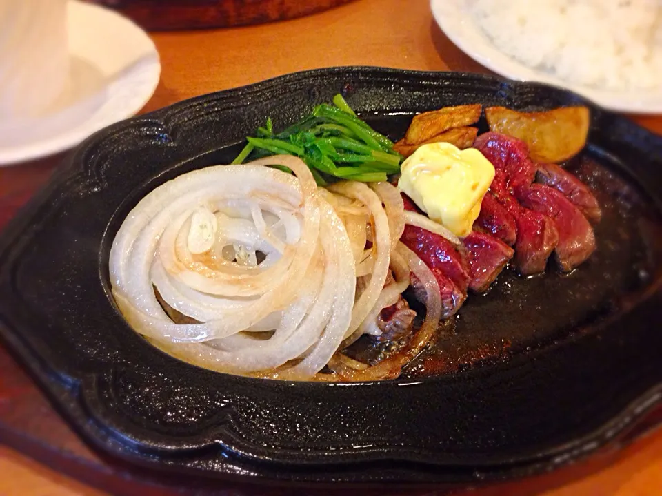 ステーキランチ|はなびさなさん