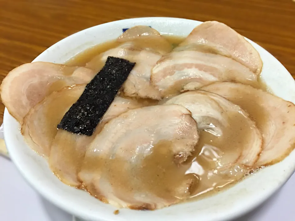 福屋駅前店 東西味くらべ 魁龍 とんこつチャーシュー麺|ddr3rdmixさん