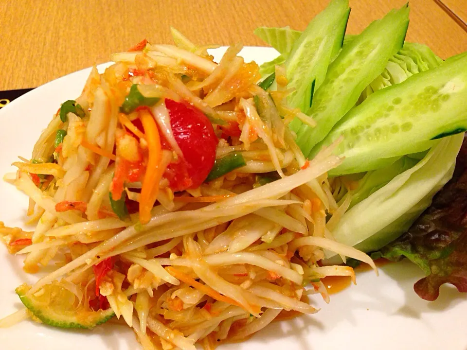 Snapdishの料理写真:Somtam Thai|Kei Tanigawaさん