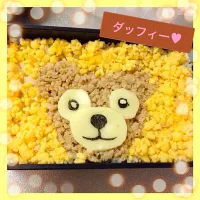 Snapdishの料理写真:そぼろでダッフィー弁当|Saika Kiriyamaさん