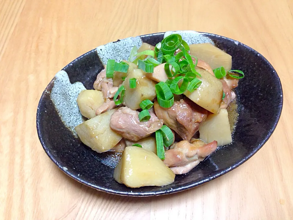 里芋と鶏肉の煮物|マキさん