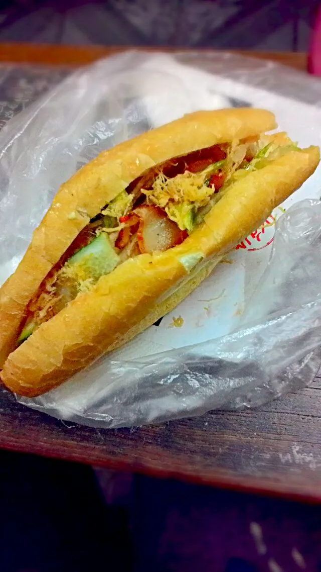 Hanoi Sandwiches|Wang Buiさん