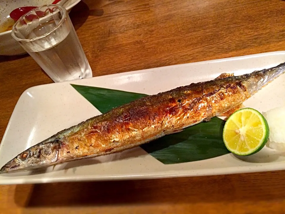 秋刀魚の塩焼き 冷酒と共に…|hanaさん