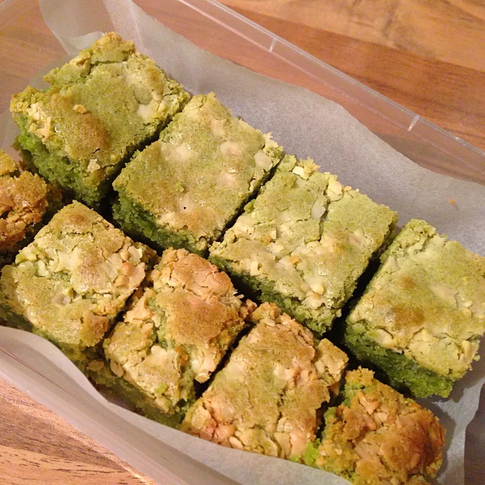 Matcha and White chocolate Brownies|Meeさん