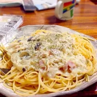 Snapdishの料理写真:きのこのクリームパスタ|伸明さん