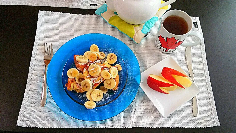 休日朝ごはん ハニーフレンチトースト|pikyuさん