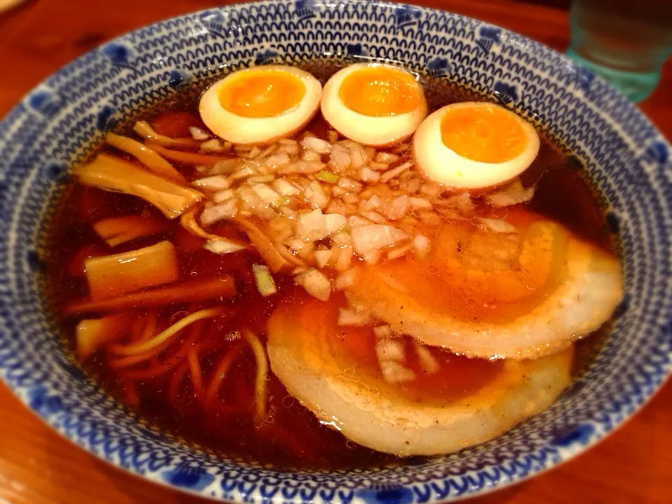 Snapdishの料理写真:ラーメン＋味玉@弘富・八王子|らーめん好き！さん