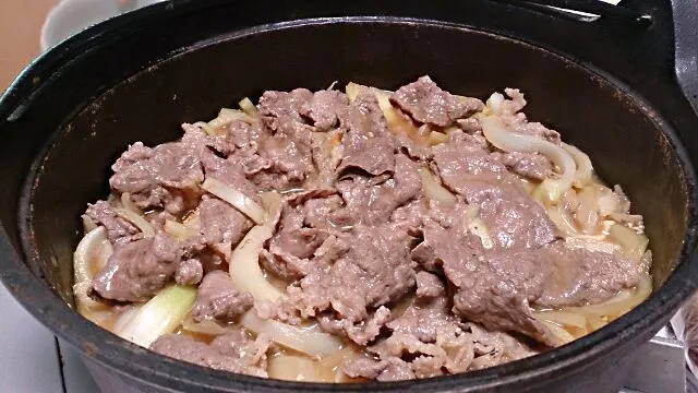 父作「肉豆腐」
すき焼きみたいー。|akemi🐝さん