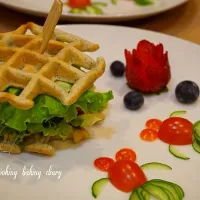 Breakfast #Organic Wholemeal Black Sesame Waffle Egg Sandwich #Fish CherryTomatoes🐟🍅#Strawberry🍓🌹#Papaya#YogurtDrink😉|Jenny Yenneeさん