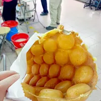 Snapdishの料理写真:Cantonese egg puffs|Iris Petitmanさん