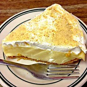 🍋Lemon Meringue Pie 🍋 Slice of LOVE 😍 from my Mother 😍 We #Eat #Love #Pray|Alisha GodsglamGirl Matthewsさん