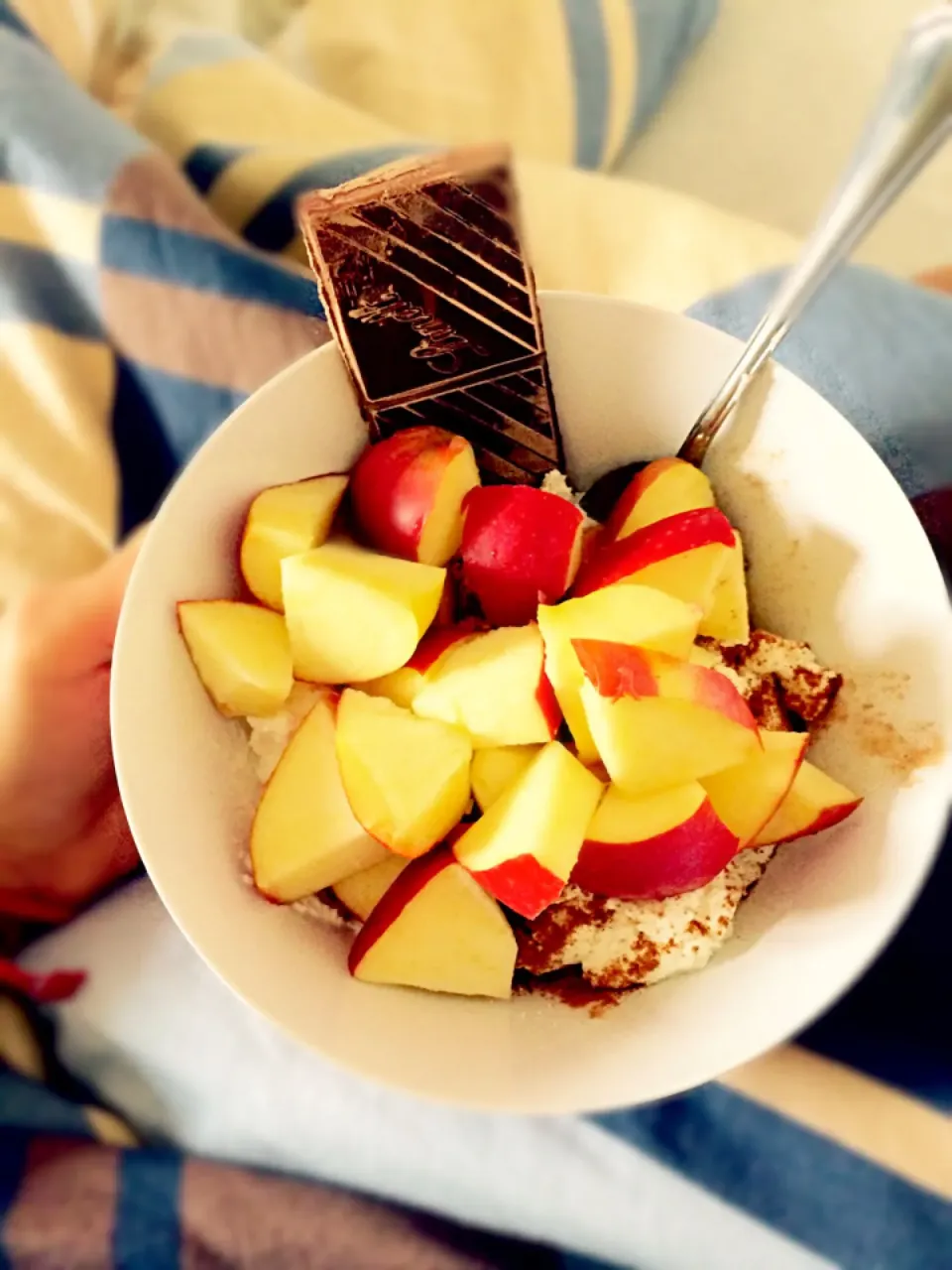 Cottagecheese with apple cinnamon and dark chocolate|Dadka Mihalčováさん