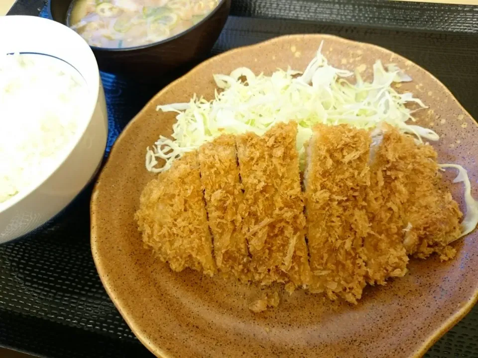 朝ロースカツ定食|ツツカメさん