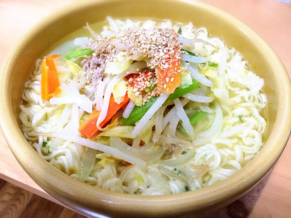 【ランチ】🍜サッポロ一番塩ラーメンのタンメン|たまこっこさん