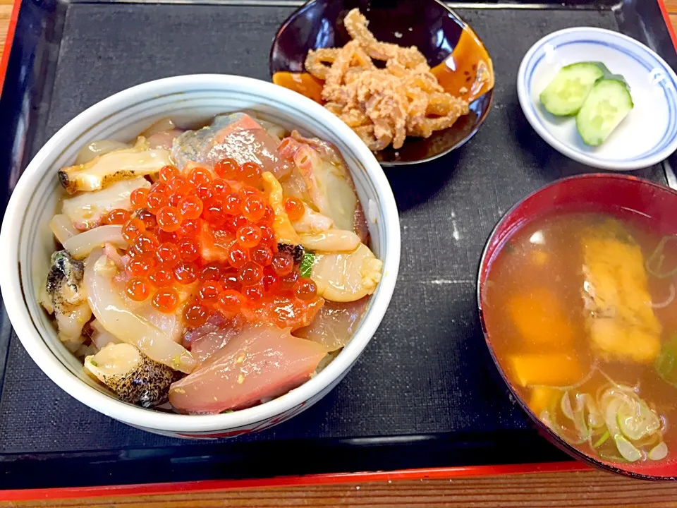 鹿部特製ぶっかけ丼|hiramukiさん