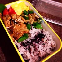 明日のお弁当♡豚肉の味噌炒めと、エリンギとオクラのナムル！|あんなさん