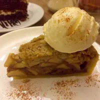 Apple Pie Ala Mode|Francis Joseph F. Magbitangさん