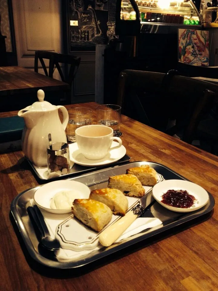 Snapdishの料理写真:hand made scone|Lingさん