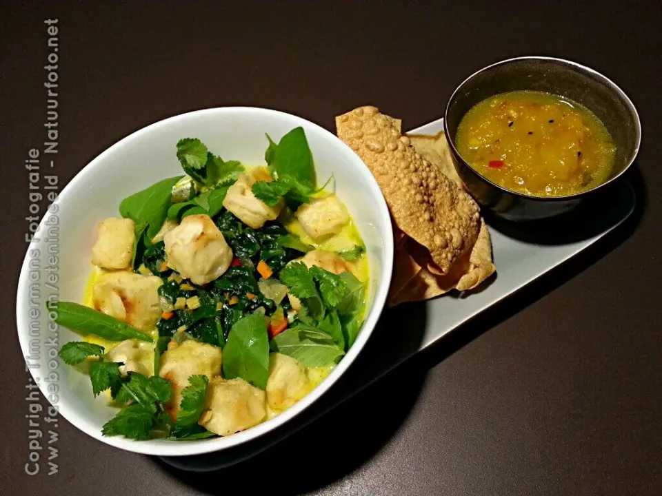 Saag tofu, apple-mango chutney and papadums|Frank&Jolanda - Eteninbeeldさん