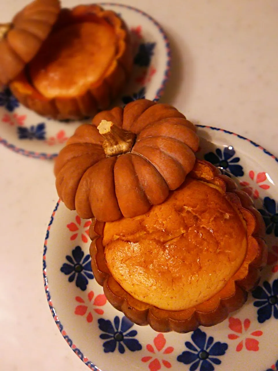 カボチャのチーズケーキ🎃|たかみーさん