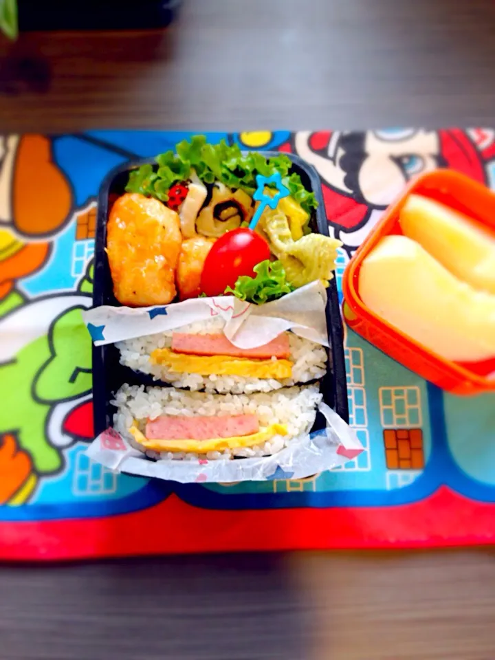 Snapdishの料理写真:小1息子くんの学童弁当|モモさん