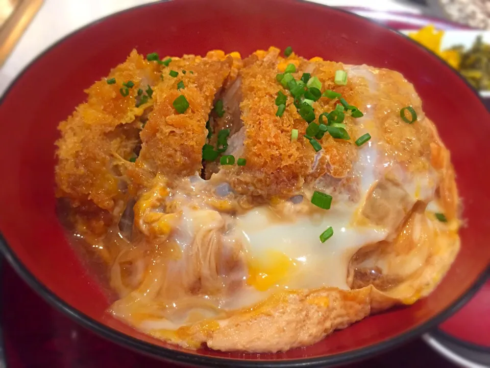 鹿児島黒豚バラかつ丼(^-^)/|ギムレットさん