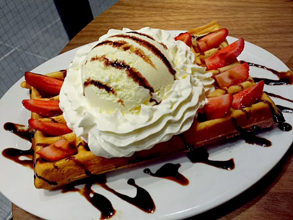 Strawberry waffle|Yvonne C.さん