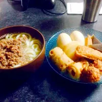 Snapdishの料理写真:肉うどん ミンチで笑|みーちょりさん