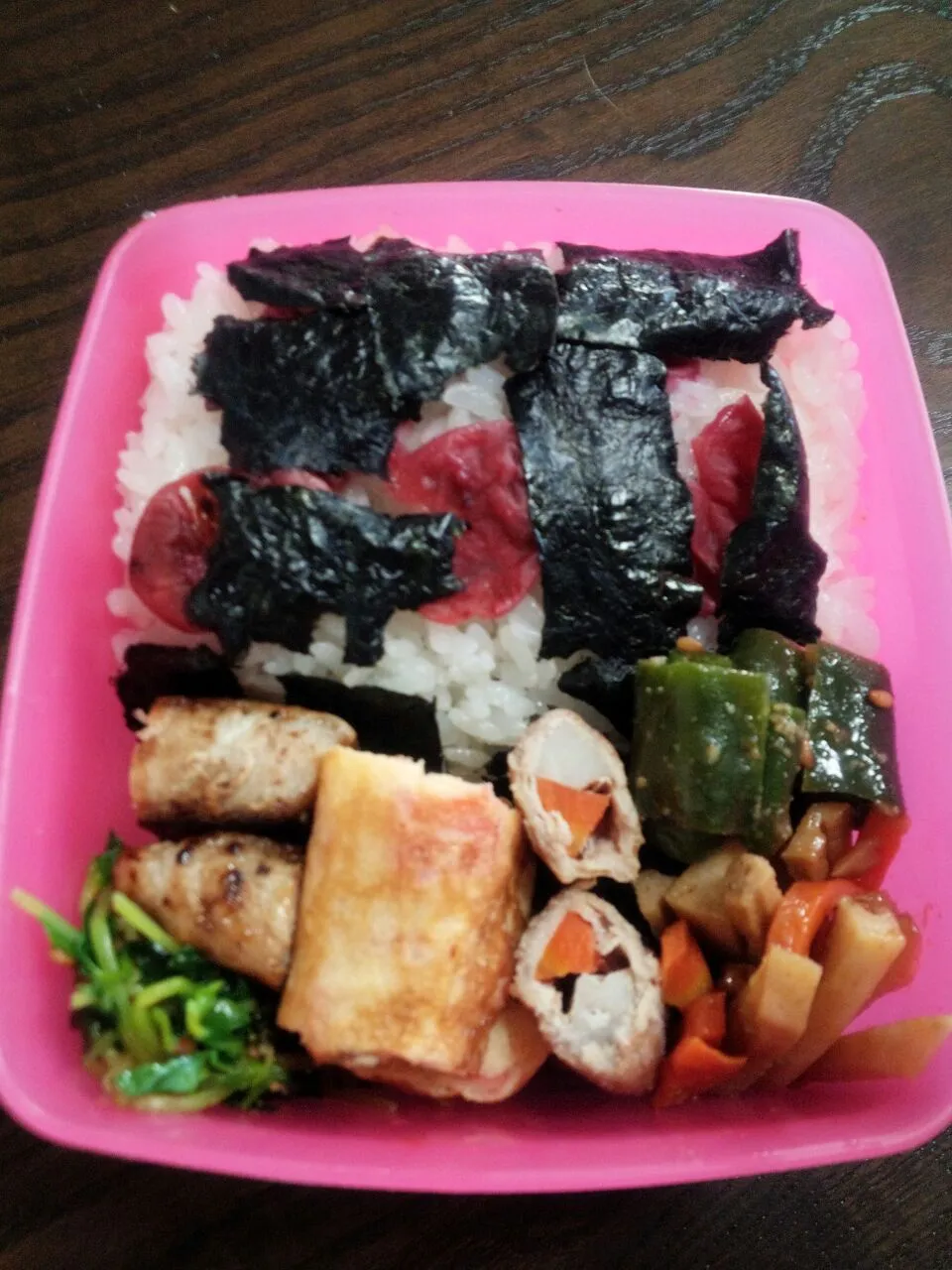 Snapdishの料理写真:2014.10.28 詰めただけ♪お弁当|Rachi Hirokoさん