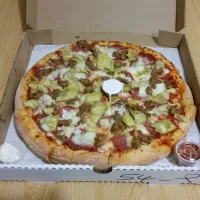 Snapdishの料理写真:Pizza|Wei Cheng Yuさん