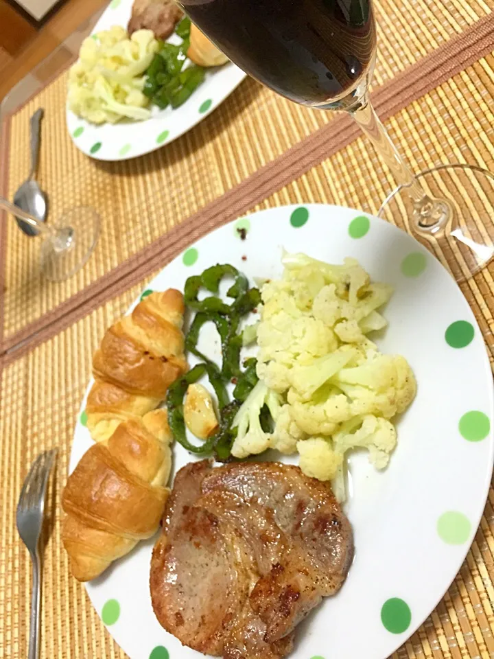 simple dinner|Moe Moe Thandarさん