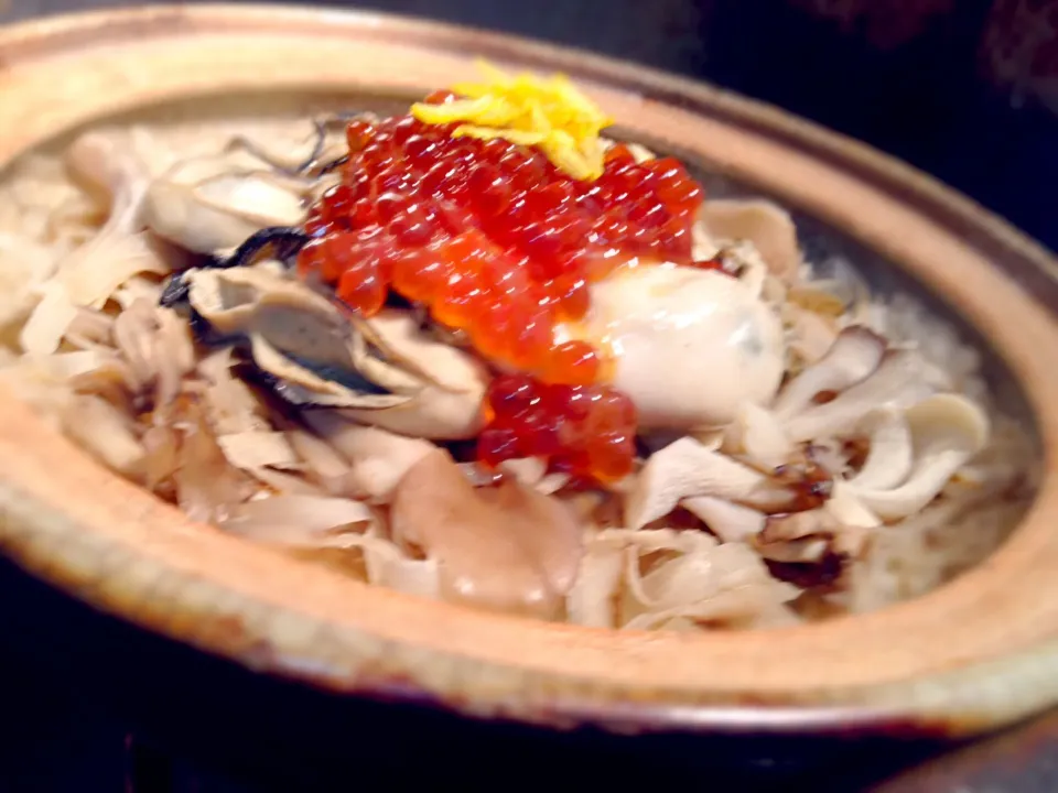 牡蠣土鍋御飯|炊かれたいオトコ おこん 小栁津さん