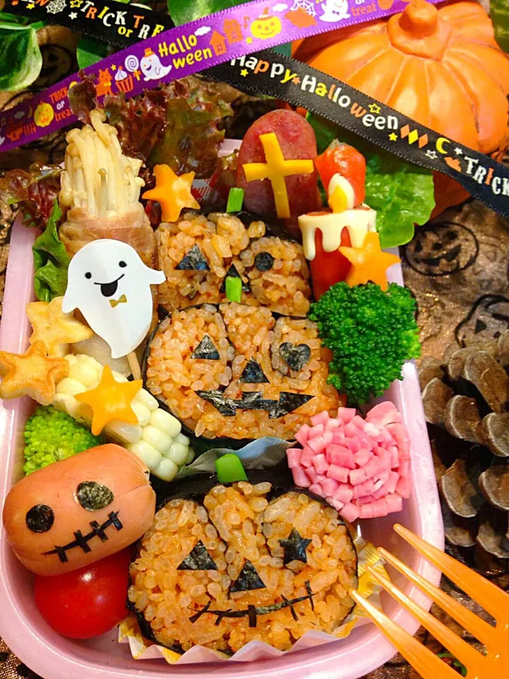 小さなジャック・オ・ランタン巻きピラフのハロウィン弁当|さとみ (satomi_foodart)さん