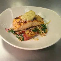 grilled salmon with apple fennel butter, spinach sweet potato and parsnip|Matthew millerさん