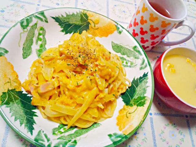 南瓜のクリームパスタ　pumpkin cream pasta|うたかた。さん