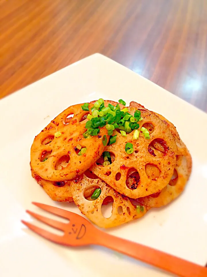 Snapdishの料理写真:ベンベンさんの料理 スピードメニュー♬蓮根味噌焼き|りまこさん