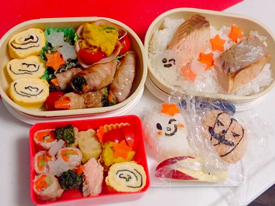 幼稚園年少娘のお弁当。（と旦那の。）最近娘にご飯足りない！と言われる(^^;ブロッコリーとニンジン豚肉巻き、塩麹鮭、カボチャサラダ、玉子焼き、スイートポテト。|やよさん