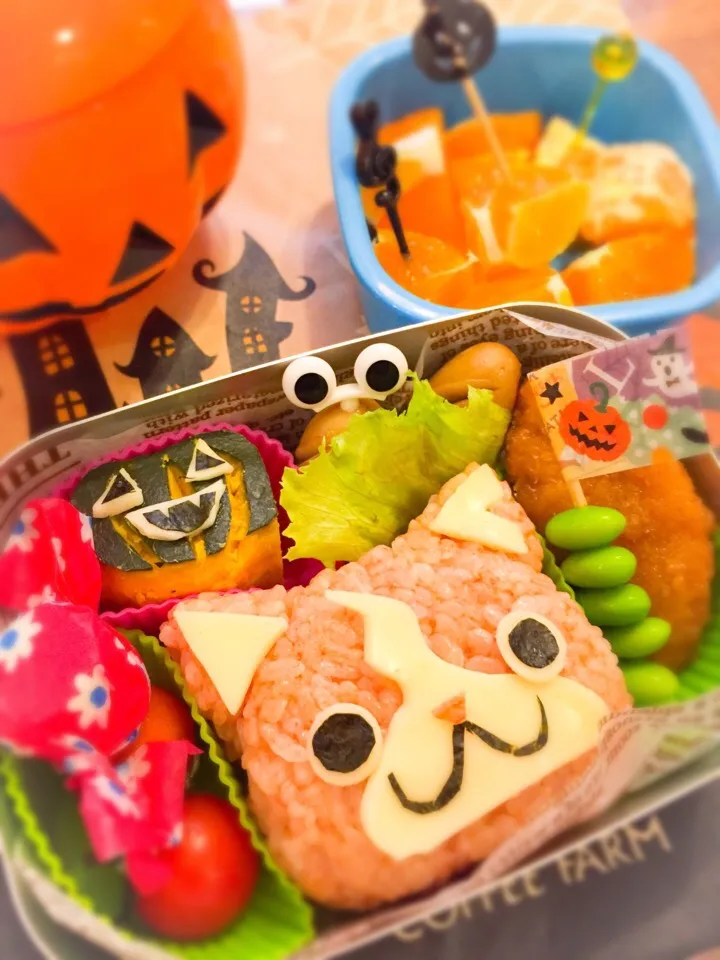 幼稚園ちび男子弁当。ハロウィンジバニャン|eguchiさん