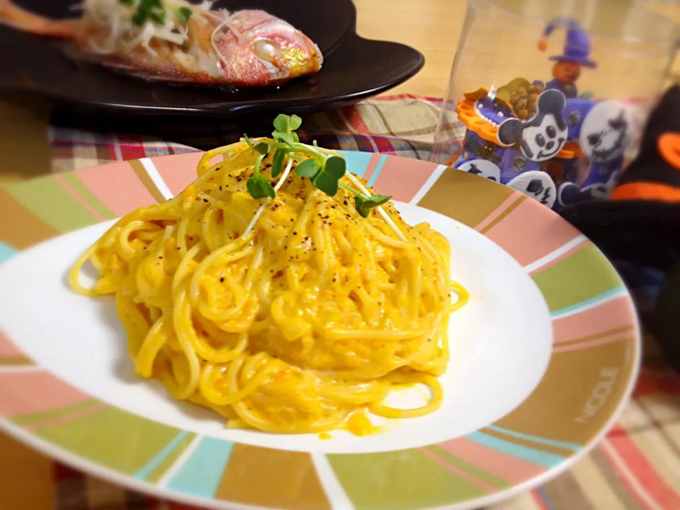 吉野亜矢子さんの料理 坊ちゃんかぼちゃでチーズパスタ🎃|かぉりさん