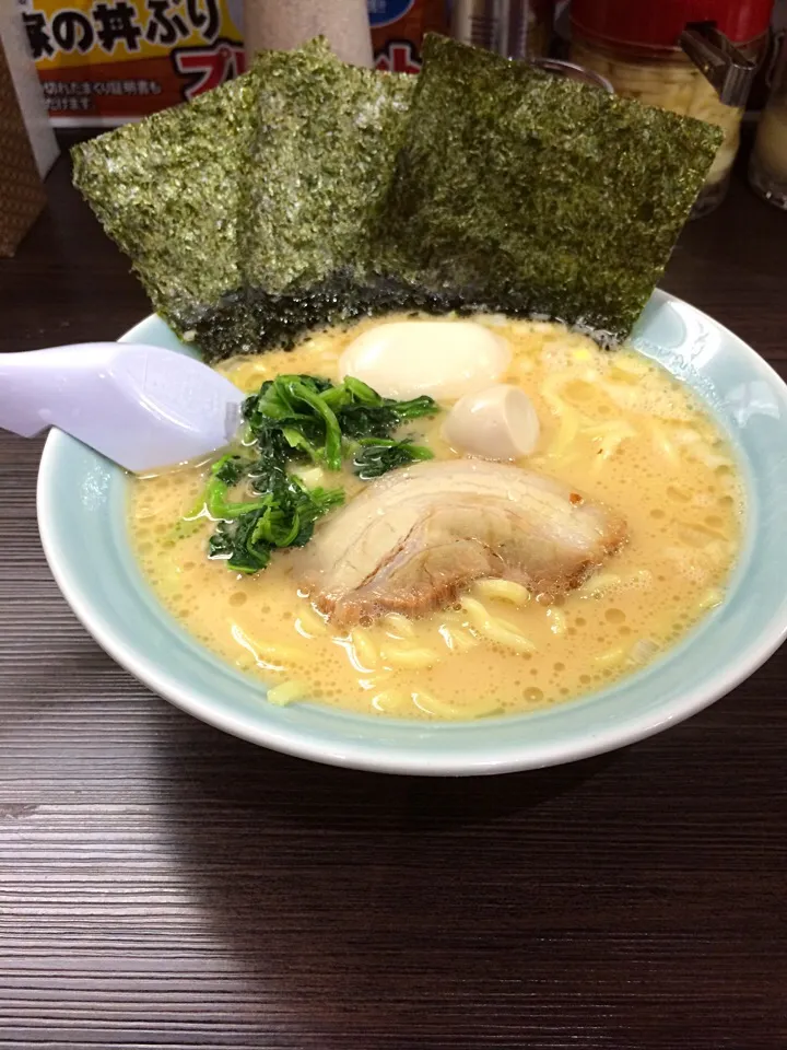 醤油味玉ラーメン|山内博之さん