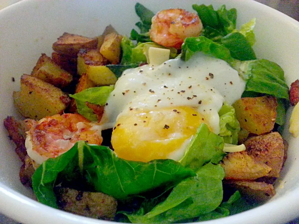 サラダ‡エビ‡レタス‡ポテト‡チェリートマト‡チーズ‡カニ肉‡卵•salad‡prawn‡lettuce‡potato‡cherry tomato‡cheese‡crab meat‡egg|thepixiemixerさん