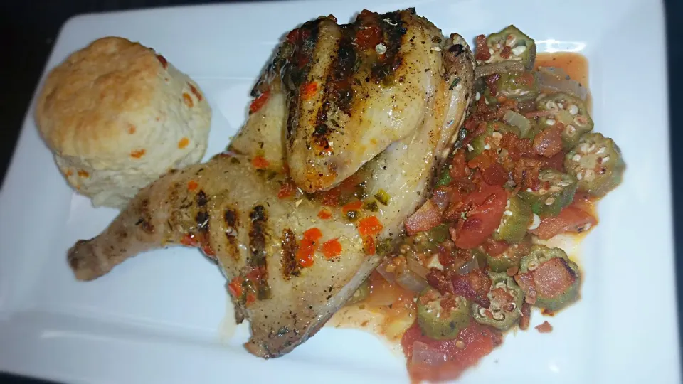 Cornish Game Hen w / Jalapeño Jelly, Tomato & Okra Stew, & Cheddar Biscuits|Lakeshia Hazeleyez Goldenさん