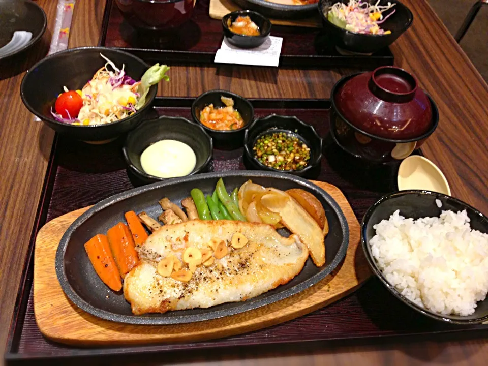 Dory steak set @Yayoi|Anne~AunAunさん