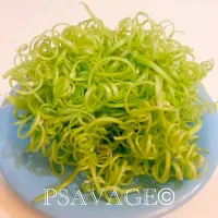 Snapdishの料理写真:Fresh Morning Glory before cooking #Shreded #Noodle-Like|PSAVAGEさん