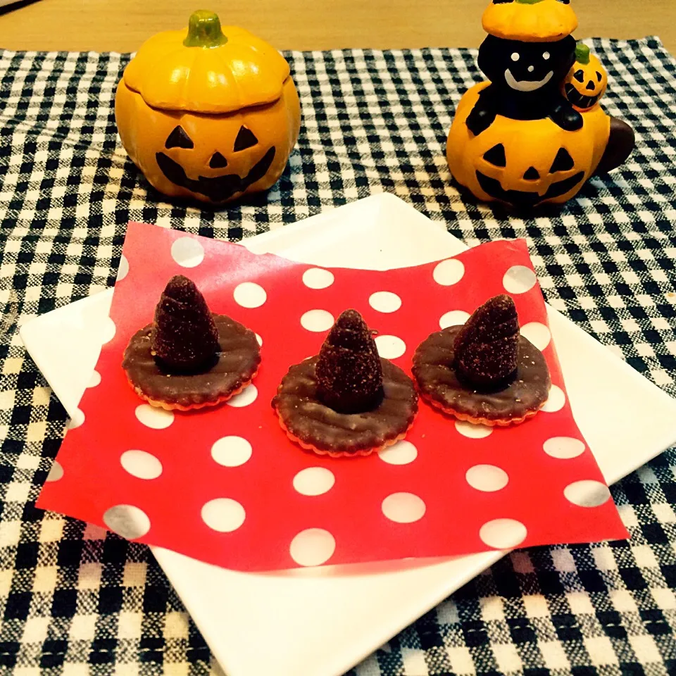 ☻⋆˚✩trick or treat アクセントに魔女の帽子  ༘*ೄ˚☻|ちょこあや＊*さん