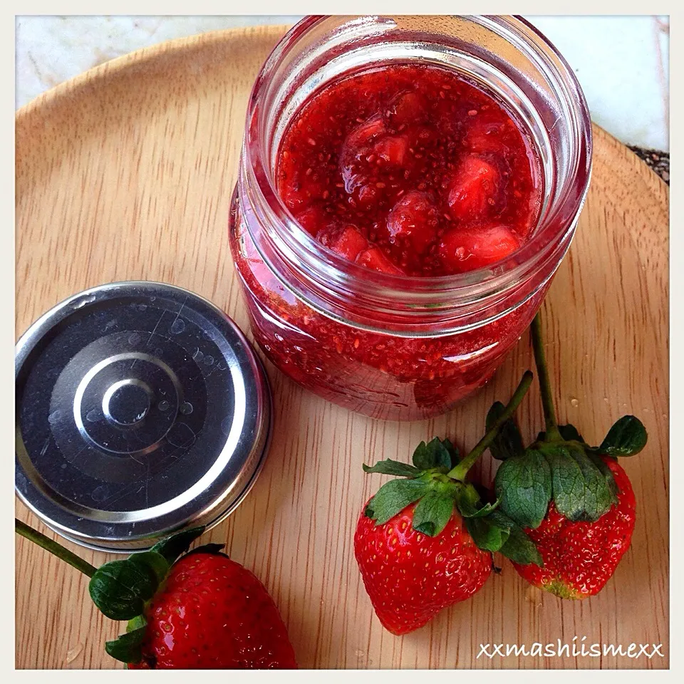 Strawberry Chia Jam|Gift Laohakanchanasiriさん