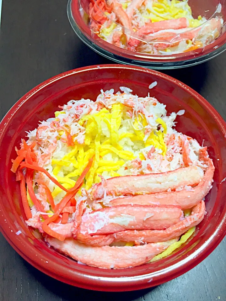 Snapdishの料理写真:かに丼500円|こーこさん